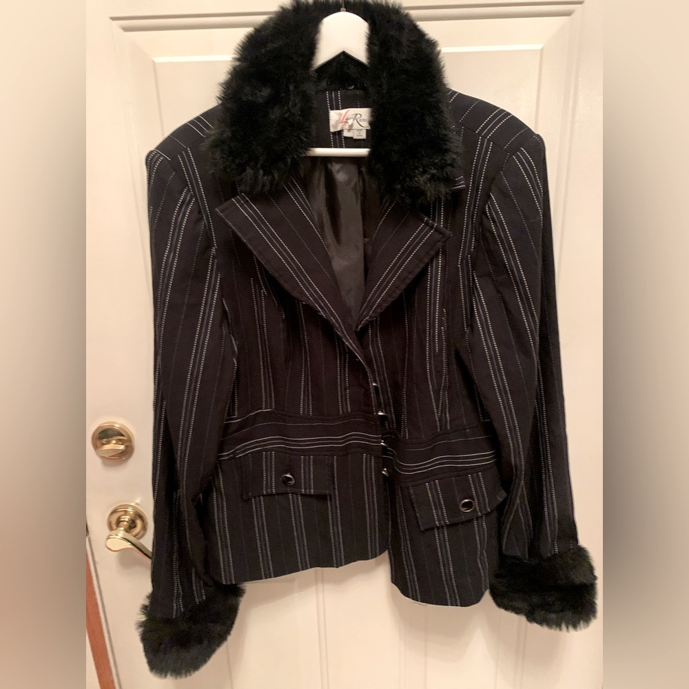 Vintage Lisa Rene - Black Jacket With Removal Fur Trim - Women's 18